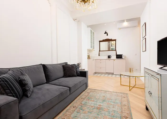 شقة Lux Kamienica Noakowskiego 16 By Renters وارسو